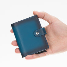 Varen Mechanical Leather Card Holder