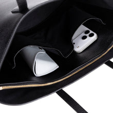 Isadora Leather Shoulder Bag