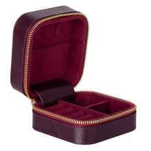 Amanda Leather Jewelry Box, Medium