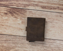 Varen Mechanical Leather Card Holder